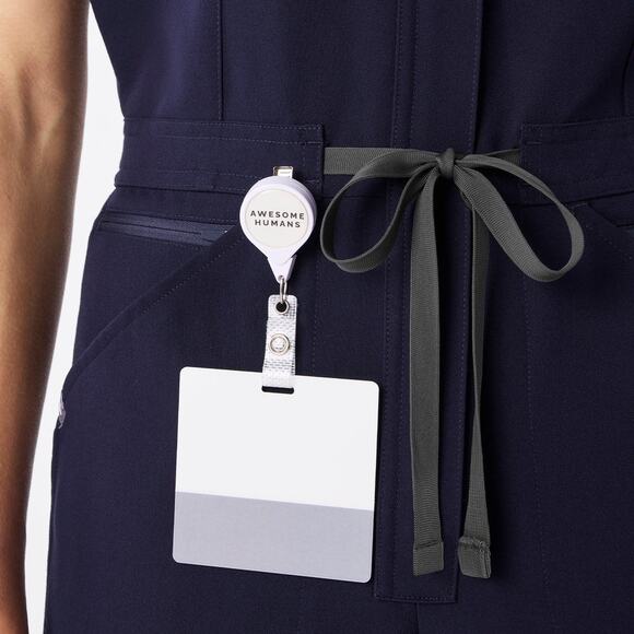 Figs Rafaela Cargo Jumpsuit Navy Sz Large EUC Nurse First Responder Uniform EUC - Picture 5 of 16